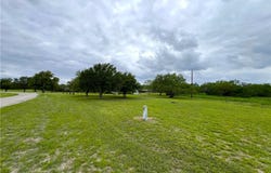 107 Lago Drive, Sandia, TX 78383