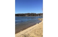 22 Fox Run Drive, Mound City, KS 66056