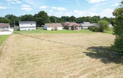 35 Parkway Drive, Mayfield, KY 42066