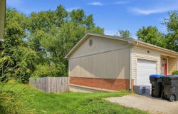 112 Valley Brook, Frankfort, KY 40601
