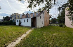 540 2nd St, Troy, NY 12180