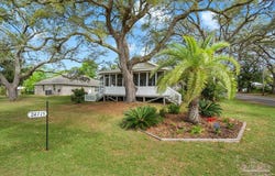 24715 Murphy Ln, Elberta, AL 36530