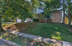 5869 LAUREL Street, HARRISBURG, PA 17112
