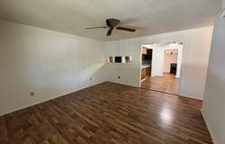 2754 N Pierce Avenue, Springfield, MO 65803