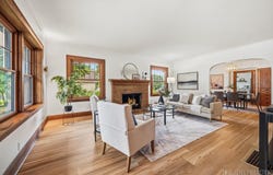 609 S 5th Avenue, St. Charles, IL 60174