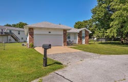 405 Lynn Drive, Clever, MO 65631