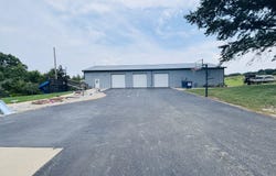 1292 CO. RD. 700 E, Carmi, IL 62821