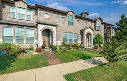 3049 Solana Circle, Denton, TX 76207