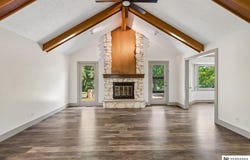 6506 S 89th Circle, Ralston, NE 68127