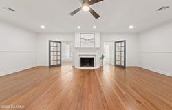 106 Riverview Road, Lafayette, LA 70503
