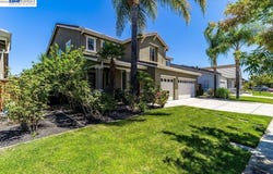 4746 Mammouth Ln, Oakley, CA 94561