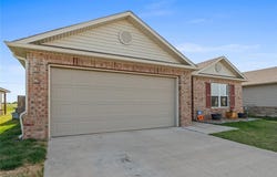 1319 Chuck Wagon Drive, El Reno, OK 73036