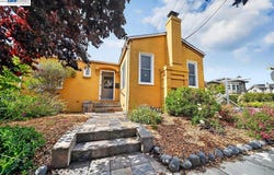 1175 Camelia St, Berkeley, CA 94702