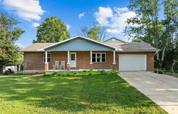 5 Nailbender Lane, Sullivan, MO 63080