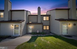 225 E GREEN VALLEY Circle, NEWARK, DE 19711