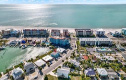 117 140TH Avenue E, MADEIRA BEACH, FL 33708