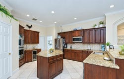 5513 KEELER OAK Street, LITHIA, FL 33547