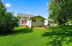 8901 E Jackson Street, Selma, IN 47383