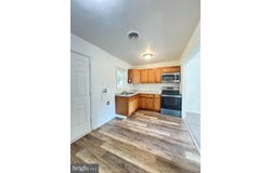 5 S SENATOR Avenue, DOVER, DE 19901
