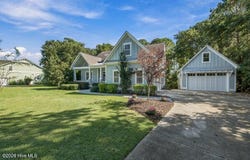 209 Bates Retreat, Hampstead, NC 28443