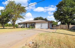 11310 W Macarthur Ave, Wichita, KS 67215