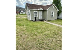 347 E Oak St, Covington, VA 24426