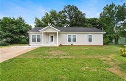1307 Cochise Circle, Austell, GA 30168