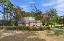 62 Mackeral Dr, Hattiesburg, MS 39402