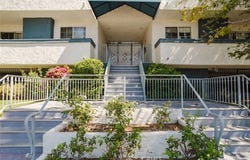 21529 Saticoy Street, Canoga Park, CA 91304