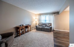 1804 S Nicklaus Drive, Clinton, MO 64735