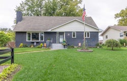909 Evans Street, Sloan, IA 51055