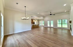 142 Lenox Lane, Columbus, MS 39702