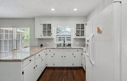 1008 LONGBROOK Dr, Jasper, AL 35501