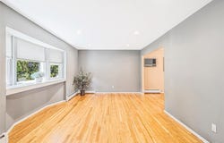10 Foothill Lane, Smithtown, NY 11787