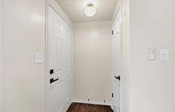 4005 NW 52nd Street, Riverside, MO 64150