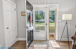 143 Watson Landing, Saluda, VA 23149