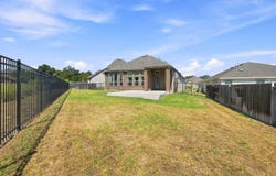 517 HUNTWICK DR, Boerne, TX 78006