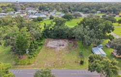 105 SW 2nd St, Chiefland, FL 32626