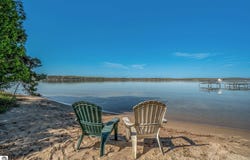 7267 Fredonia Way, Beulah, MI 49617