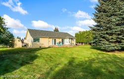 128 Spur Dr, Sandpoint, ID 83864