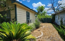 718 AVENUE E, Robstown, TX 78380