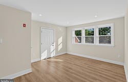 121 RUTLEDGE Avenue, FOLSOM, PA 19033