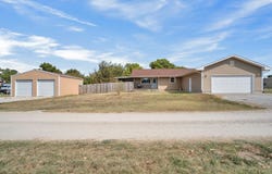 201 Balzer Dr, Inman, KS 67546