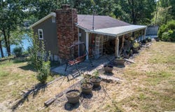 26193 Wiedenmann Place, Edwards, MO 65326