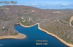 21223 Maple Dr, Garfield, AR 72732