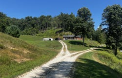 523 King Branch Road, Campton, KY 41301