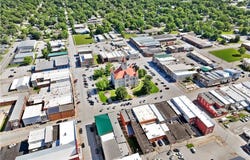 205 W Cherry Street, Nevada, MO 64772