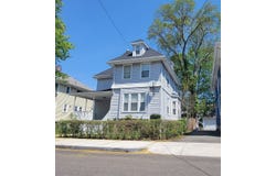 52 Vane St, Quincy, MA 02171