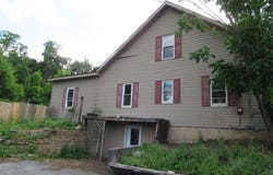 2060 Oakridge Drive, Salix, PA 15952