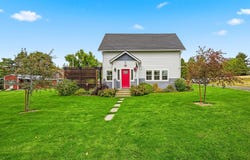 303 E Adams St., Farmington, WA 99128